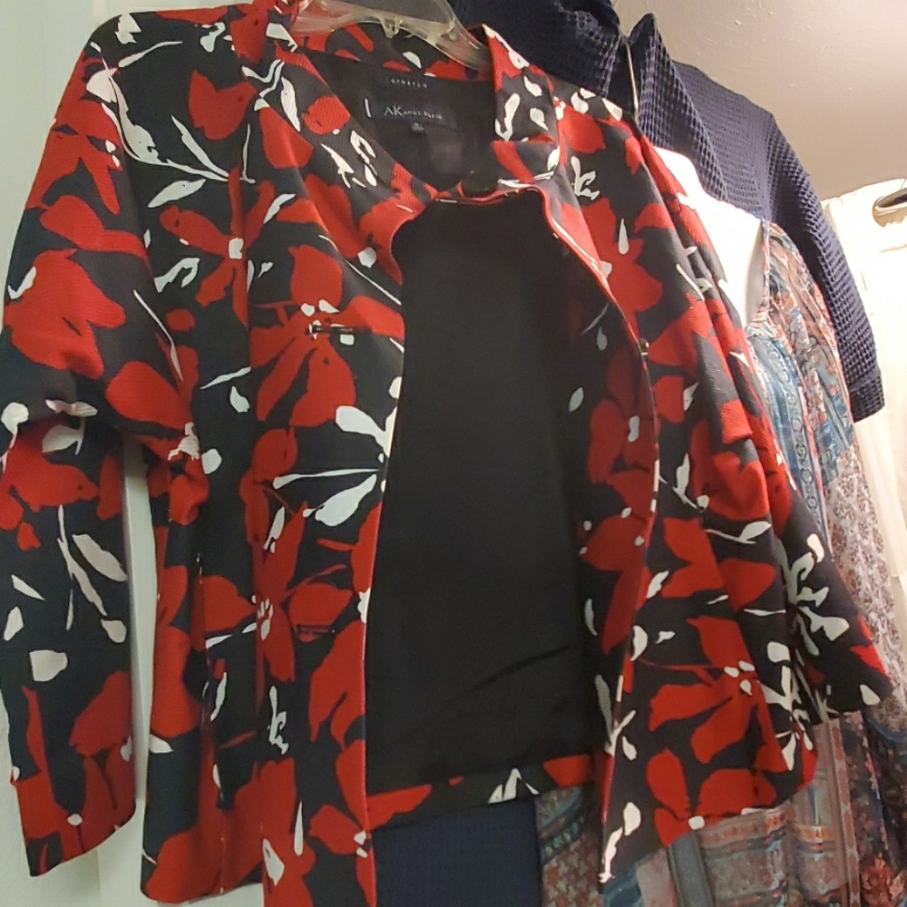 Jacket - Picture 2 of 2
